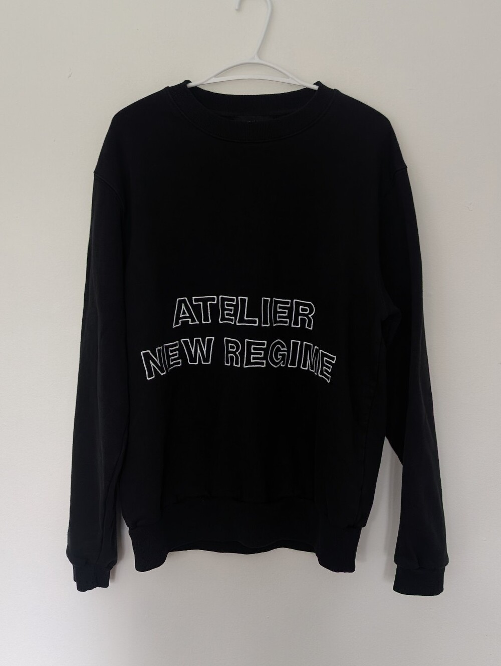 Atelier New Regime Embroidered Logo Crewneck Sweatshirt Black Y2K  Monochrome M
